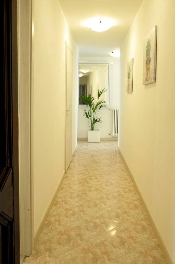 Apartment Giardino In Citta; Centralissimo Sanremo